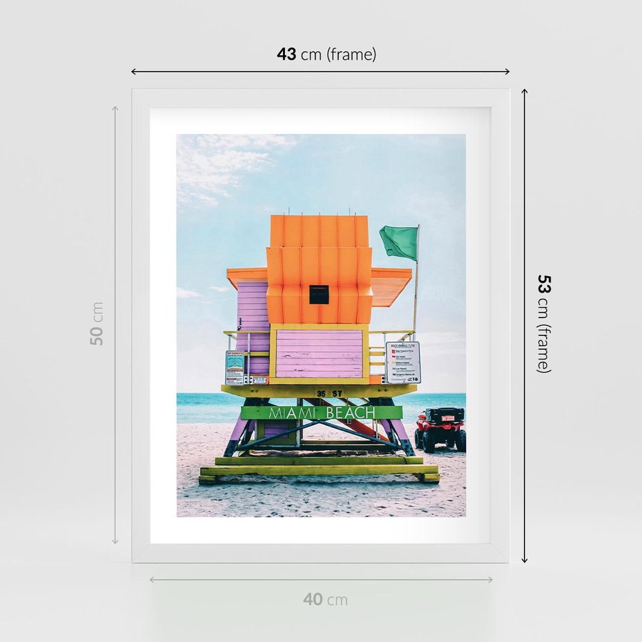 Plakat w ramie 40x50 - Plaża Miami w Słoneczny Dzień - domek ratownika, kolorowy - rama biała