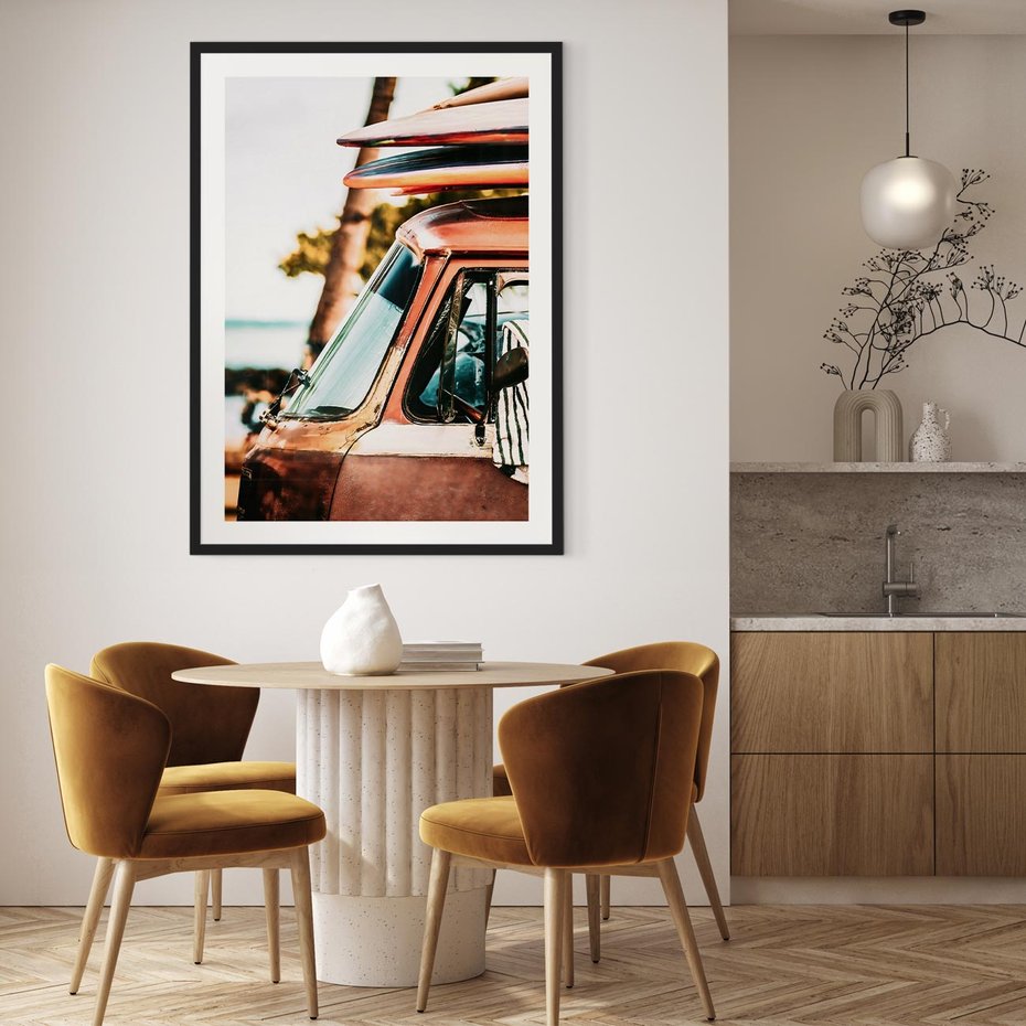 Plakat w ramie 30x40 - Surfingowa Wolność - samochód, stary van - rama czarna