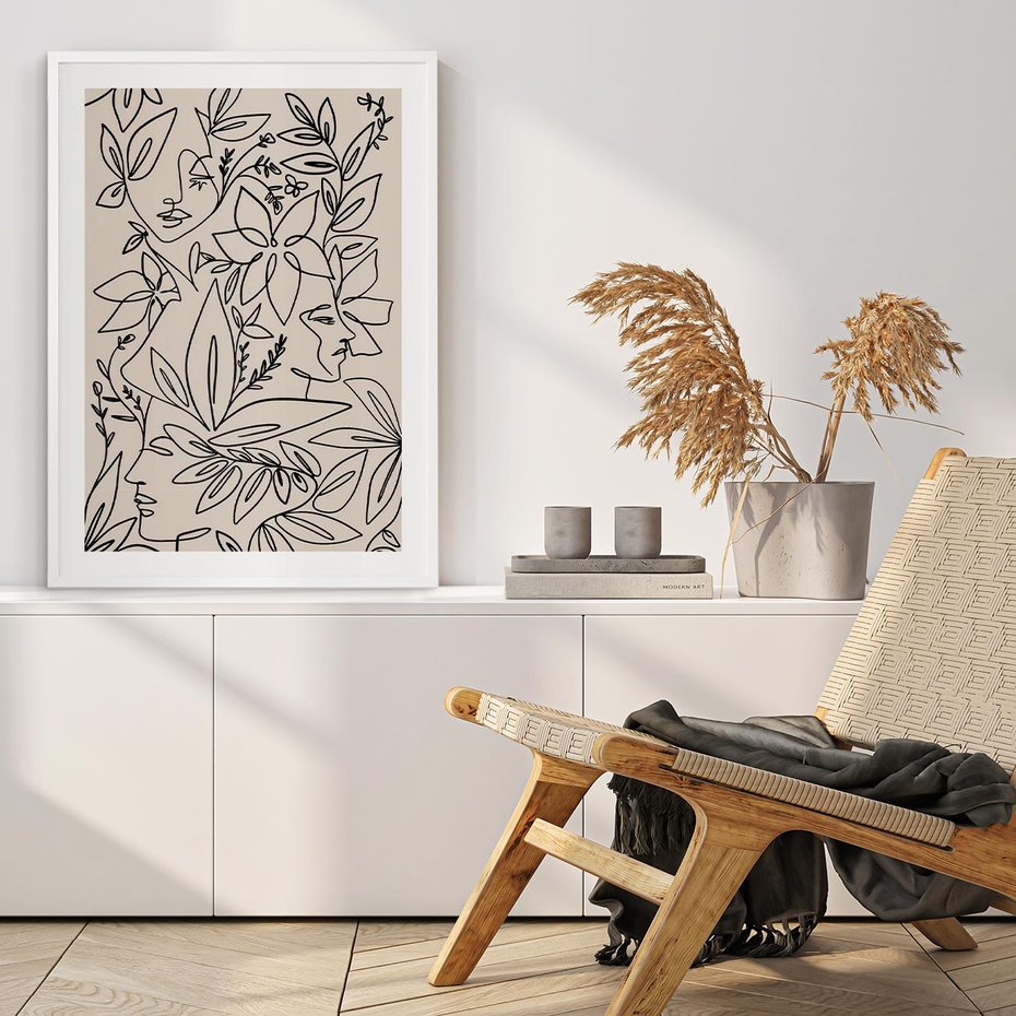 Plakat bez ramy 50x70 - Kobiecy Portret Duszy - beżowe tło, czarny szkic nowoczesnych kwiatów