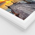 Plakat w ramie 40x50 - Zachód nad jeziorem z pomostem - pomost, jezioro - rama biała
