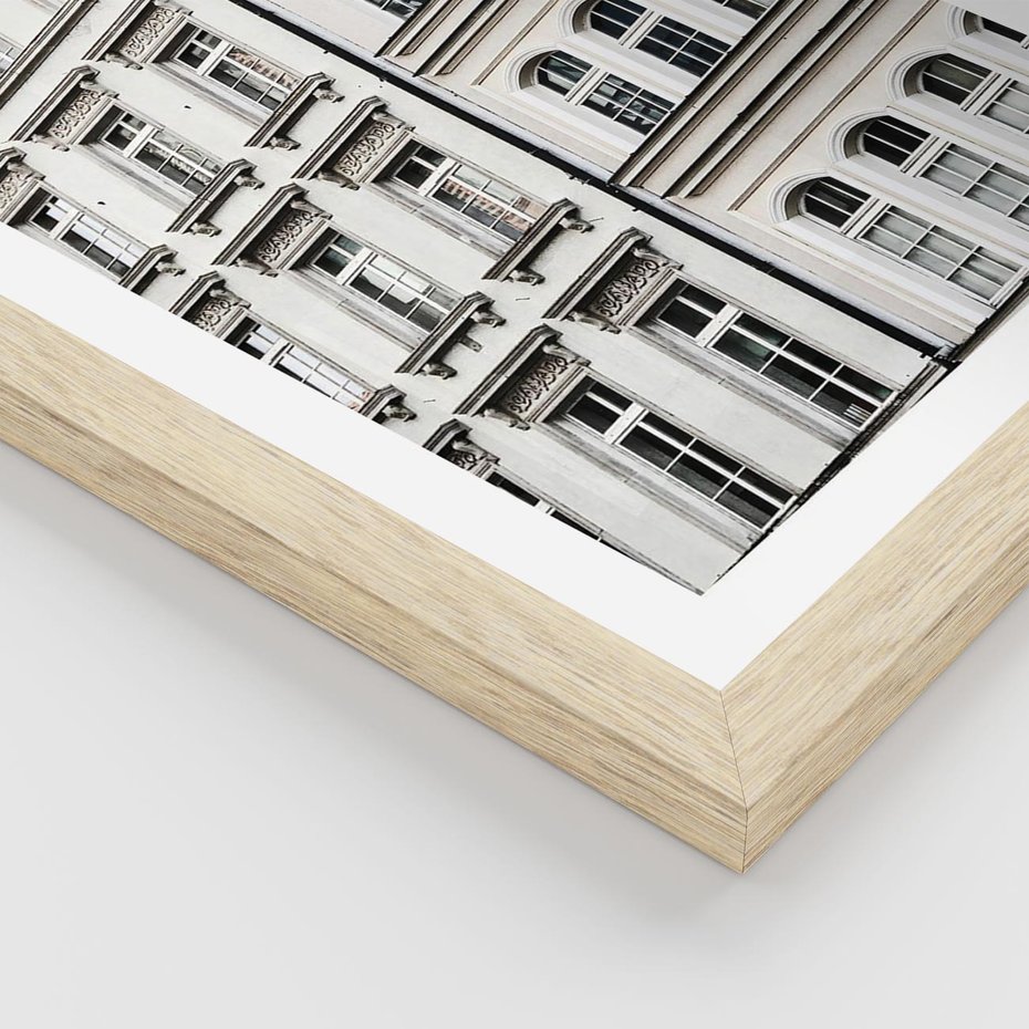 Plakat w ramie 30x40 - Urok Starej Kamienicy - budynki, miasto - rama drewno