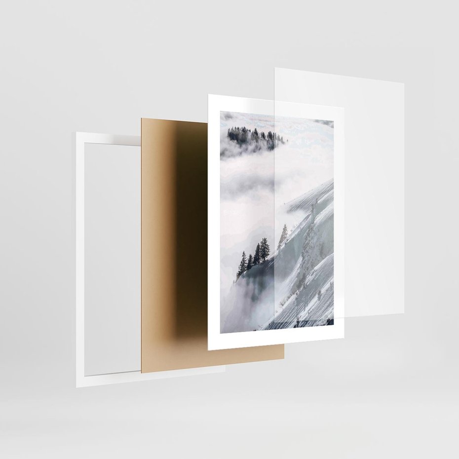 Plakat w ramie 30x40 - Czystość Natury - ośnieżone szczyty górskie, pejzaż - rama biała