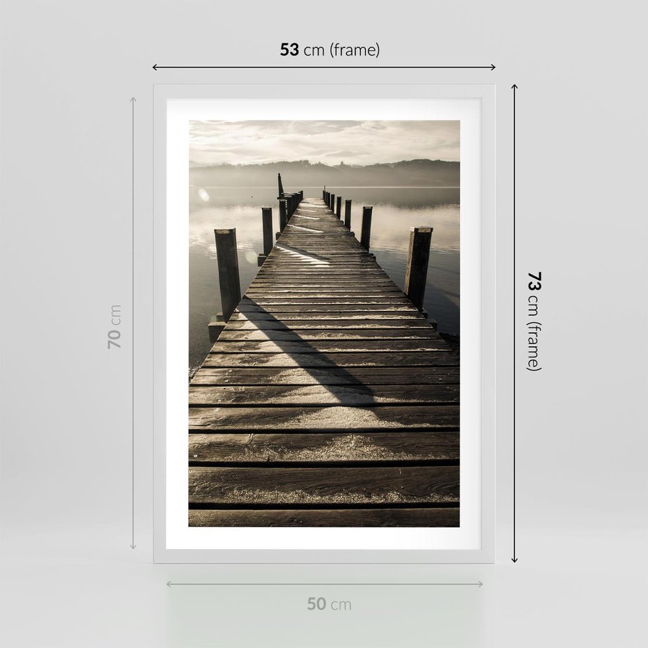 Plakat w ramie 50x70 - Pomost nad jeziorem - pomost, jezioro - rama biała