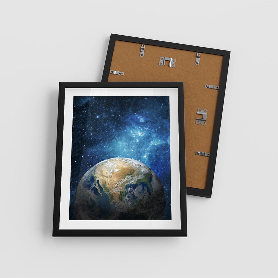 Plakat w ramie 40x50 - Kosmiczne Horyzonty - Ziemia, kosmos - rama czarna