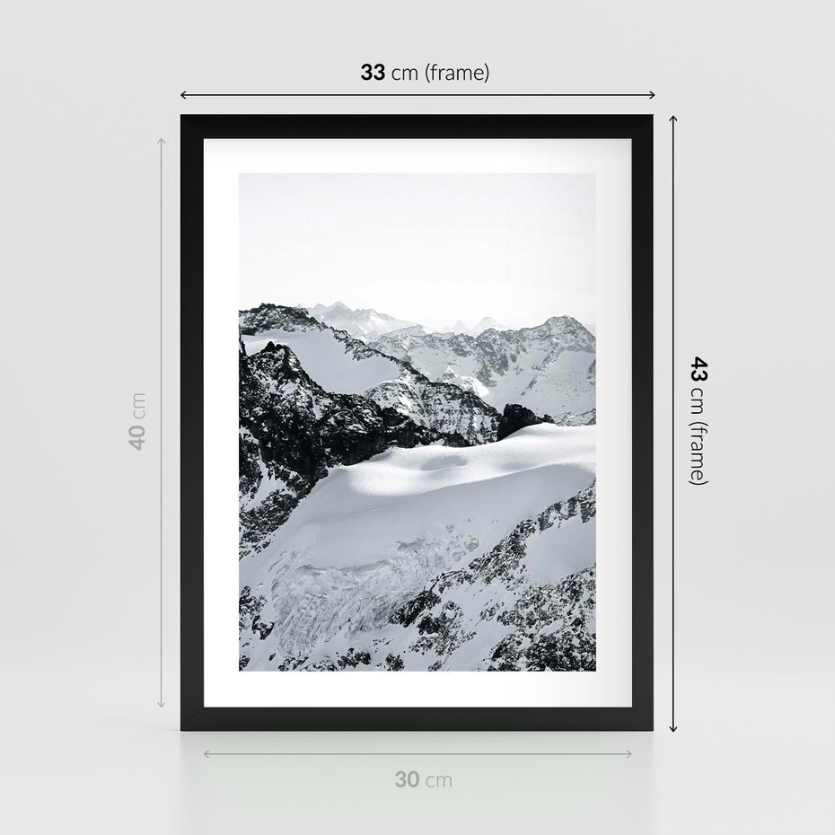 Plakat w ramie 30x40 - Biały Zimowy Pejzaż - góry w zimie, ośnieżone wysokie szczyty - rama czarna