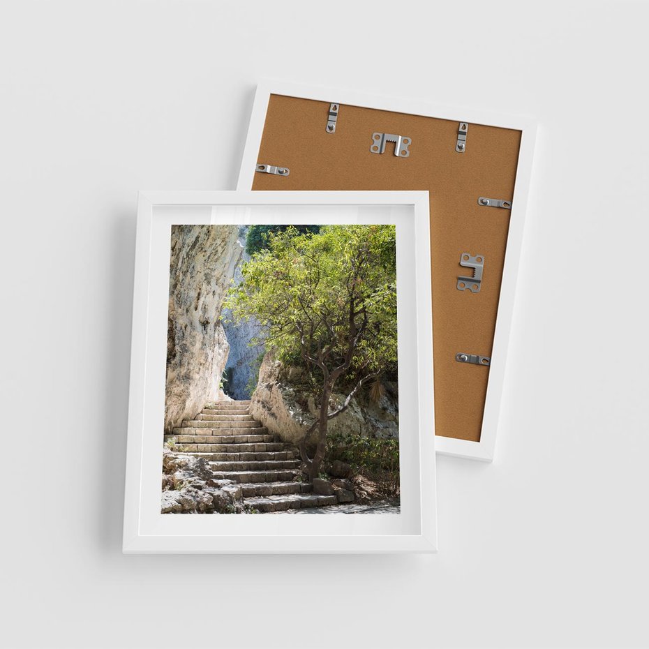 Plakat w ramie 40x50 - Krok po kroku do celu - schody, perspektywa - rama biała