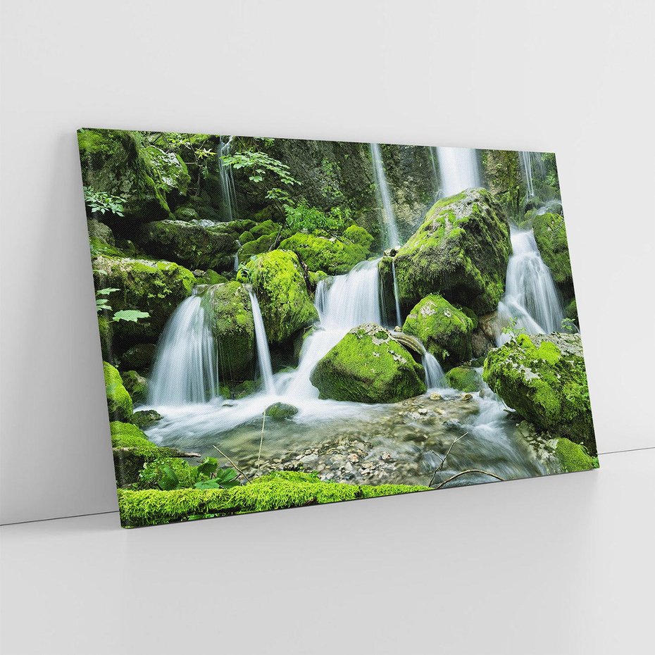 Obraz na płótnie 120x80 - Spokojny wodospad w lesie nad rzeką - wodospad, las
