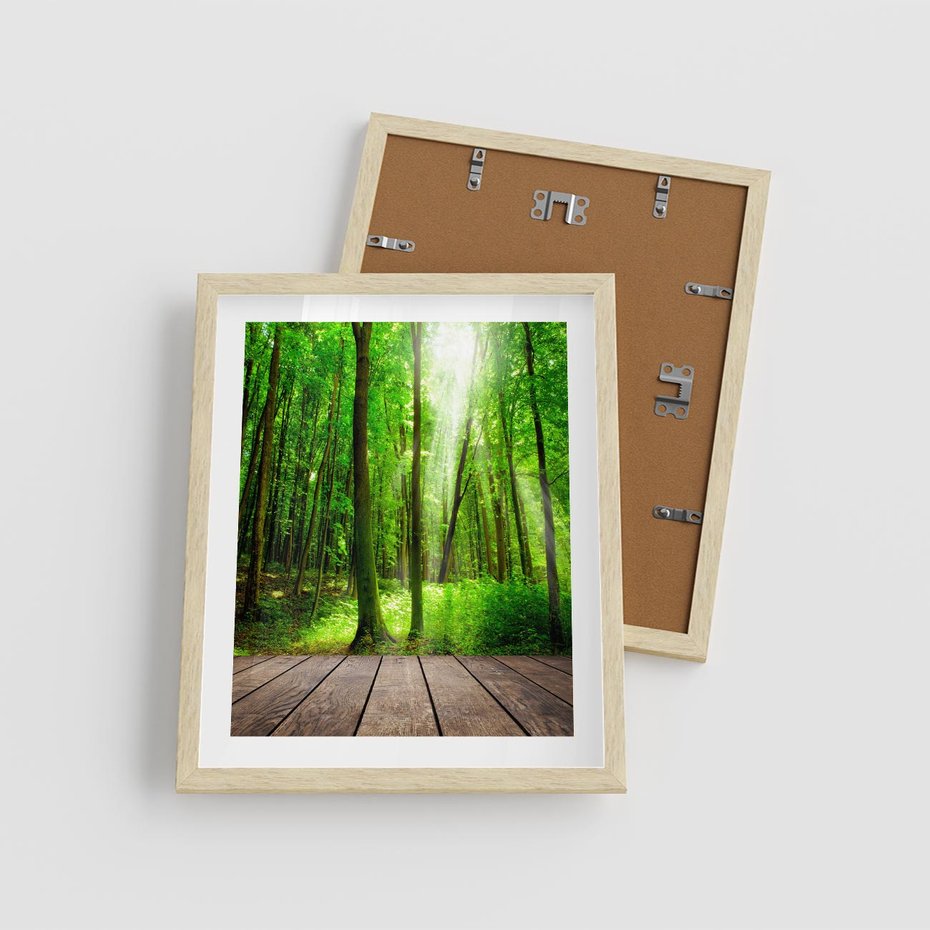 Plakat w ramie 40x50 - Spacer po urokliwej dróżce w lesie - las, dróżka - rama drewno
