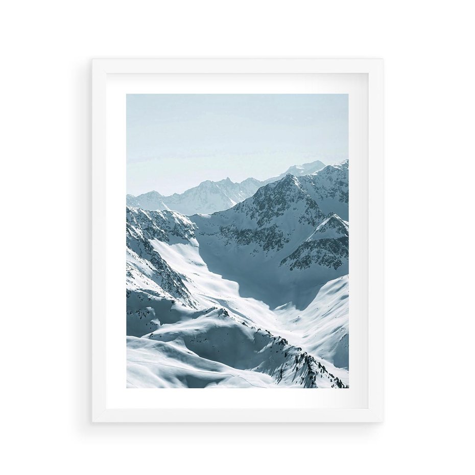 Plakat w ramie 40x50 - Surowość Gór - górskie szczyty, śnieg - rama biała