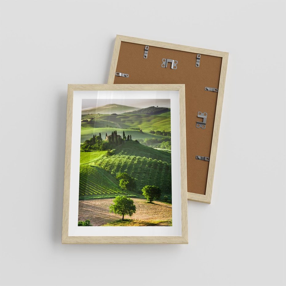 Plakat w ramie 30x40 - Prowansja: malownicze winnice w kraju Włoch - Prowansja, Włochy - rama drewno