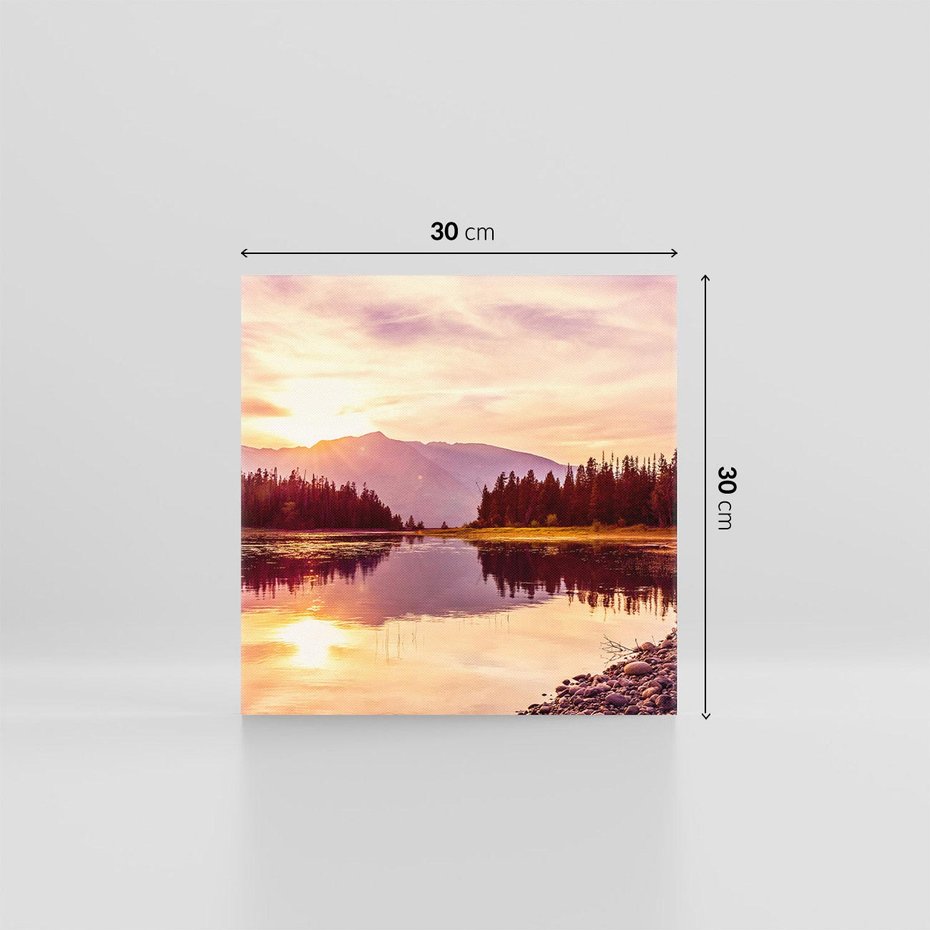 Obraz na płótnie 30x30 - Harmonia natury - góry, jezioro