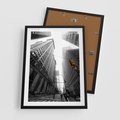 Plakat w ramie 50x70 - Miejskie Wieże - miasto, wieżowce - rama czarna