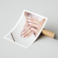 Plakat bez ramy 40x50 - Piękno manicure - manicure, paznokcie