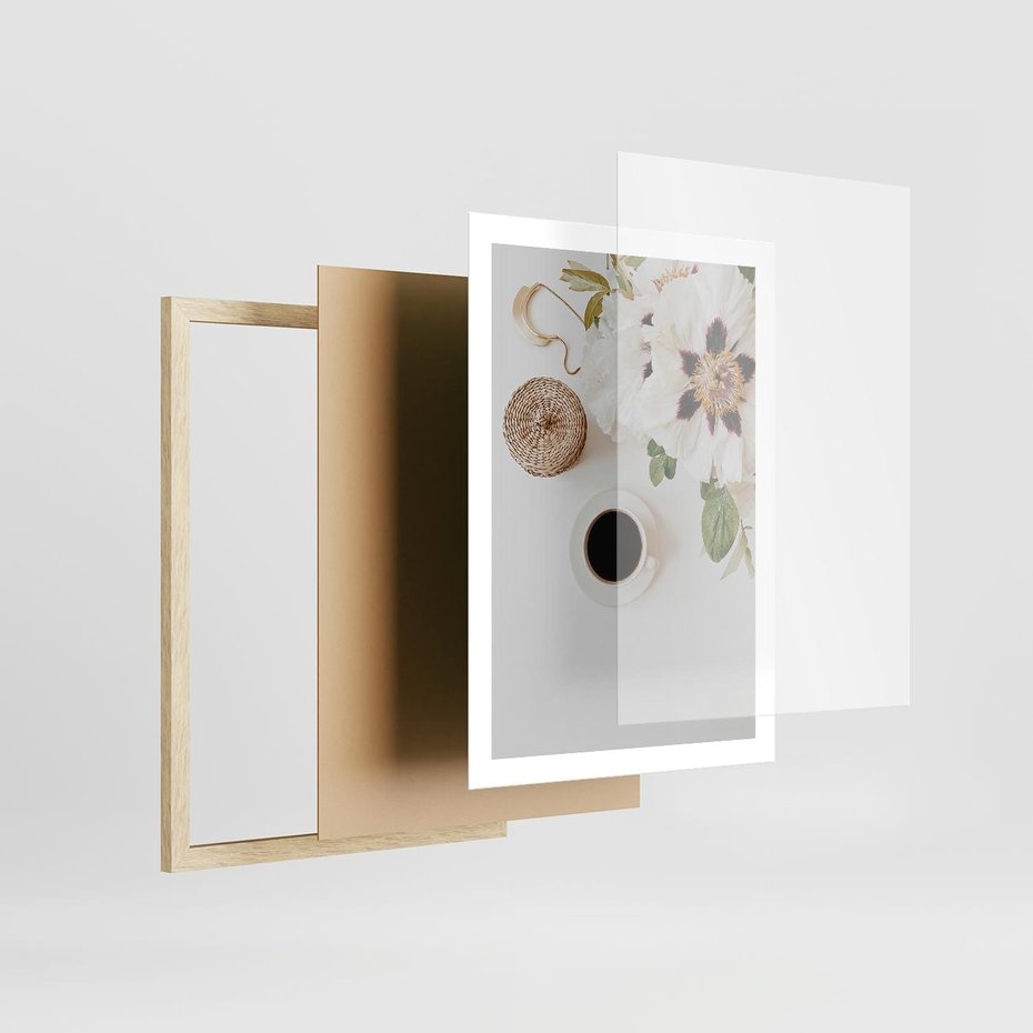 Plakat w ramie 50x70 - Bukiet Kwiatów i Kawa na Stole - fotografia, na stole bukiet - rama drewno