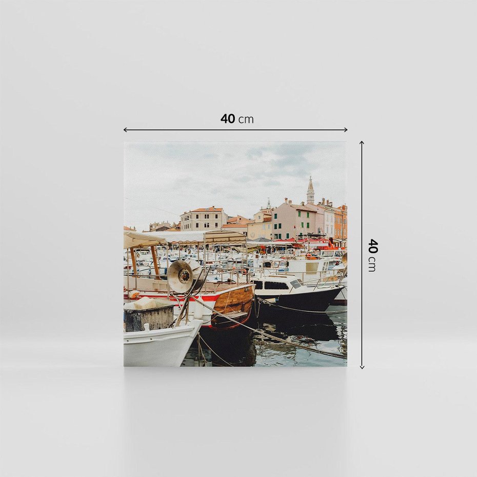 Obraz na płótnie 40x40 - Malowniczy Krajobraz Morski - morze, łódki