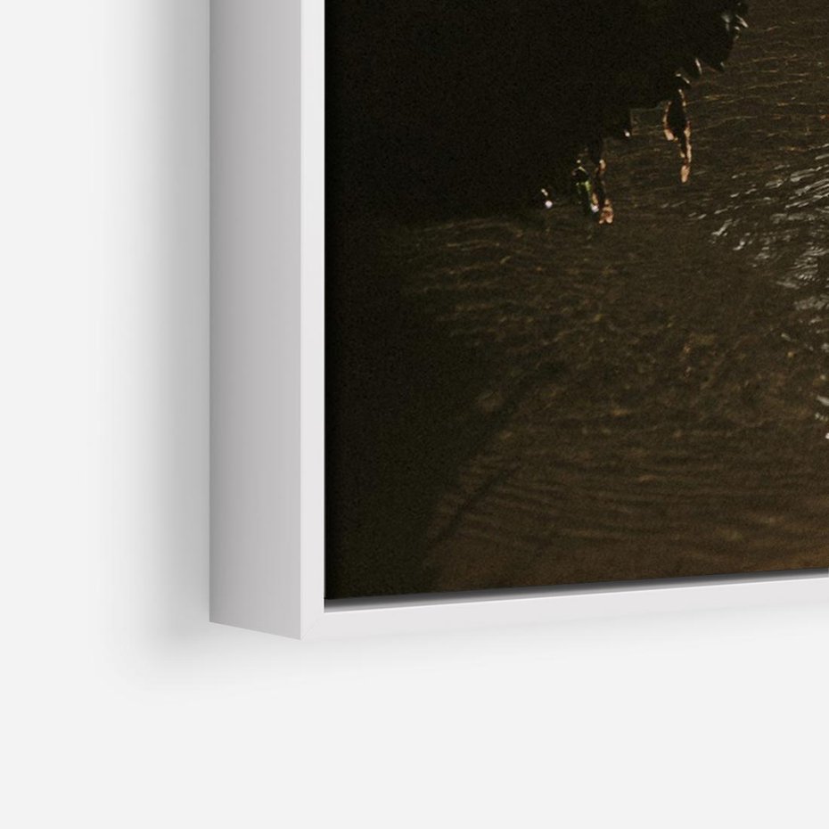 Obraz w ramie 70x50 - Relaksujący Raj - plaża, morze - rama biała