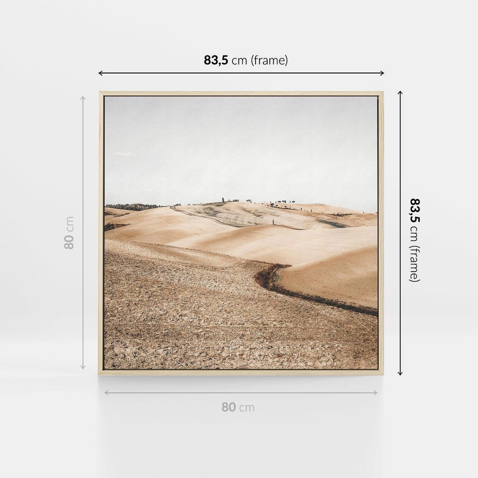 Obraz w ramie 80x80 - Refleksyjny taniec myśli - pustynny krajobraz, odcienie sepii - rama drewno