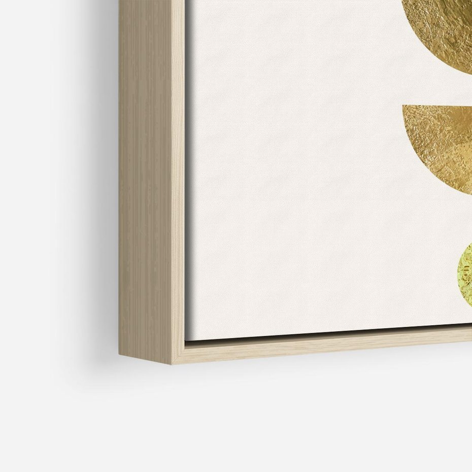 Obraz w ramie 80x80 - Harmonijne Odbicia - geometryczne złote kształty, tekstura - rama drewno