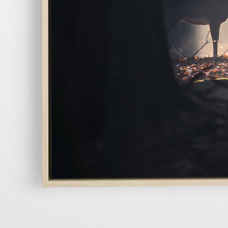 Obraz w ramie 80x120 - Sarnie Skoki - zdjęcie, klimatyczny las - rama drewno