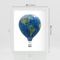 Plakat w ramie 40x50 - Podróżniczy balon nad ziemią - balon, ziemia - rama biała