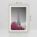 Plakat w ramie 50x70 - Różowy Paryż - czarno białe zdjęcie, wieża eiffla - rama drewno