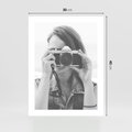 Plakat bez ramy 30x40 - Zrób mi Zdjęcie - fotografia, kobieta z aparatem