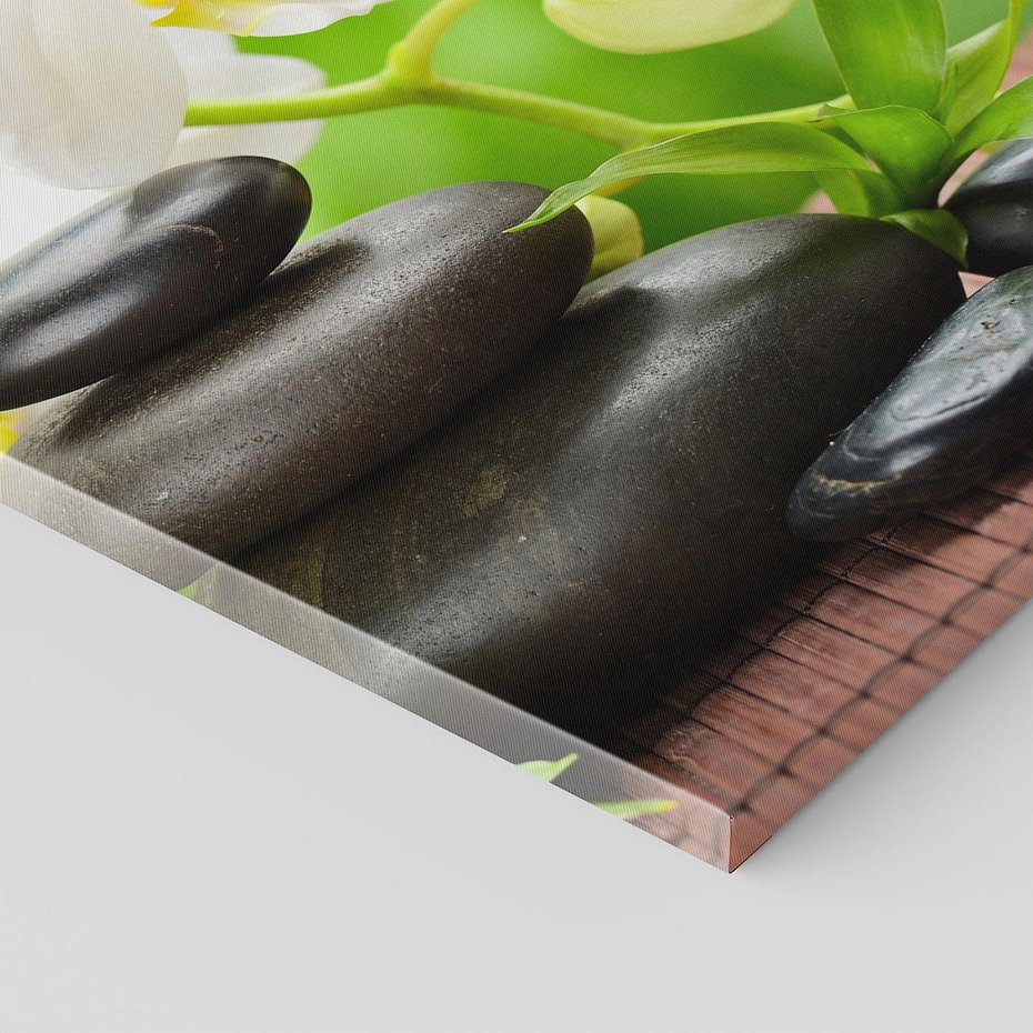 Obraz na płótnie 80x120 - Relaksacyjny SPA: masaż z kamieniami i kwiatami - SPA, masaż