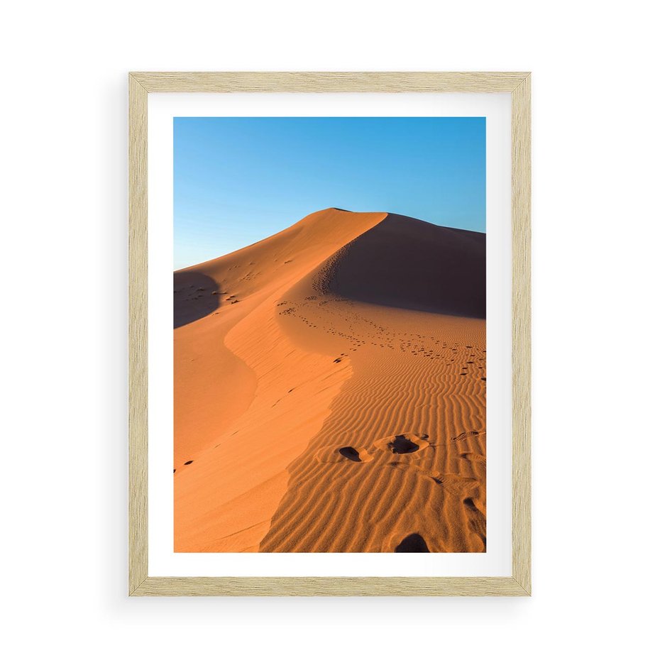 Plakat w ramie 50x70 - Piasek pustyni wędruje - pustynia, piasek - rama drewno