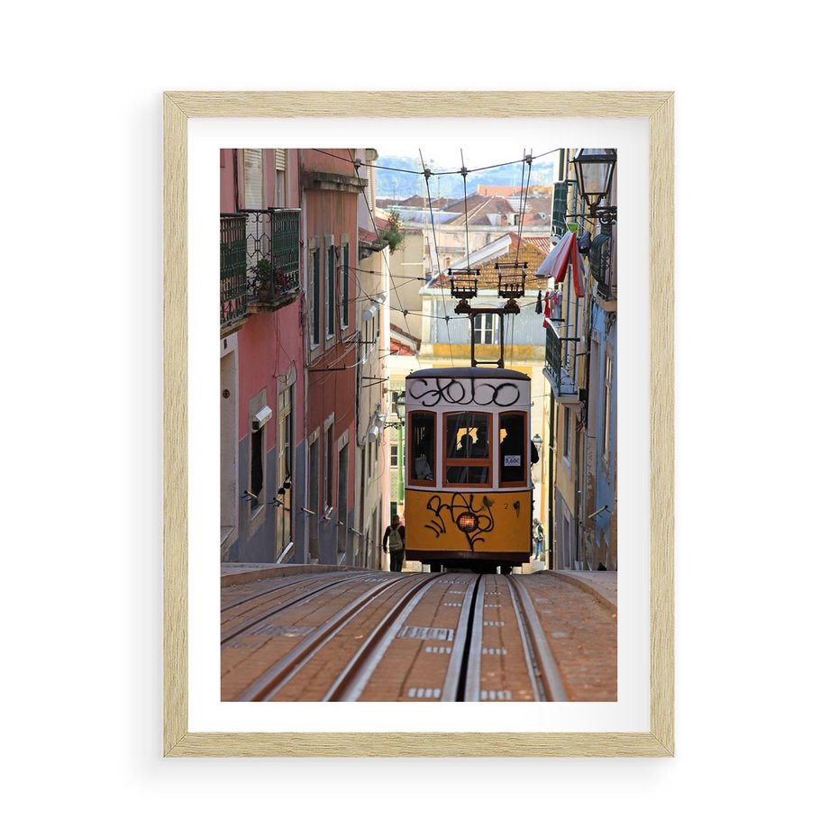 Plakat w ramie 50x70 - Lizbońskie tramwaje - podróż w czasie - Lizbona, tramwaj - rama drewno