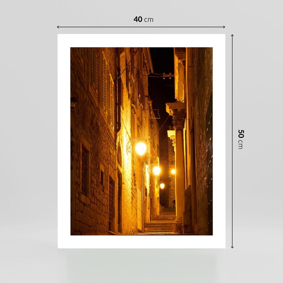 Plakat bez ramy 40x50 - Miasto Pod Gwieździstym Niebem - uliczka, perspektywa