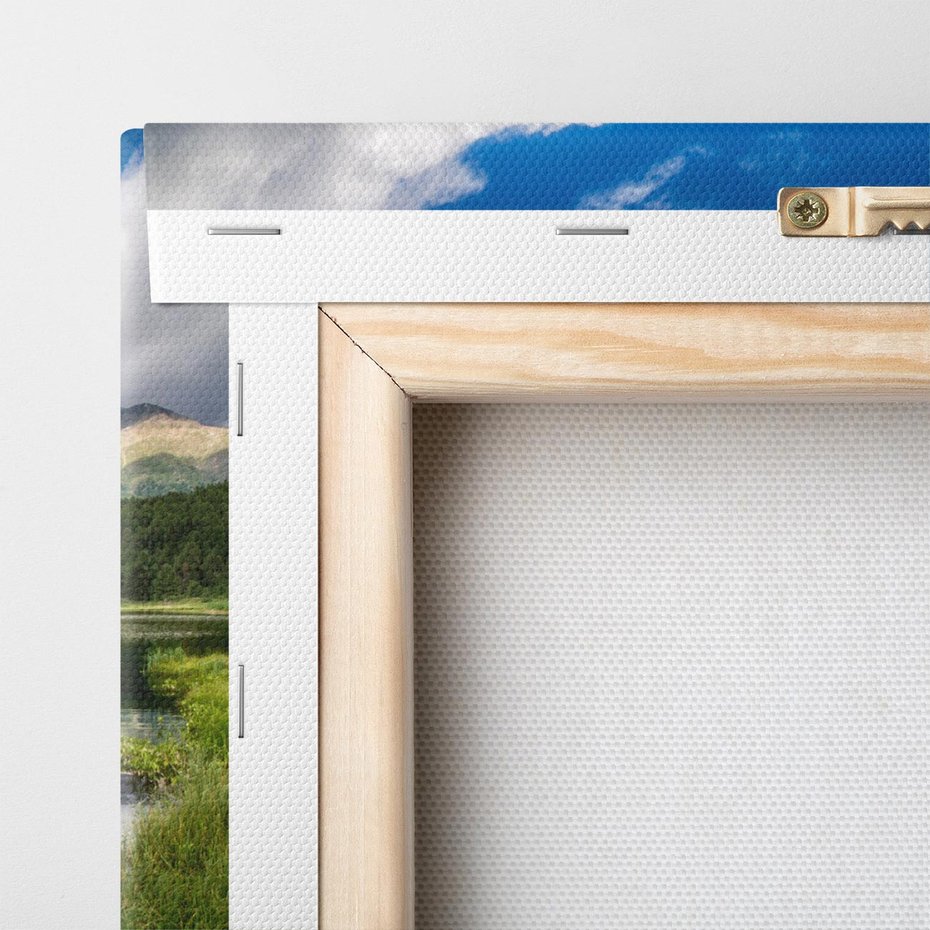 Obraz na płótnie 100x70 - Góry nad jeziorem: Spokój natury - góry, jezioro