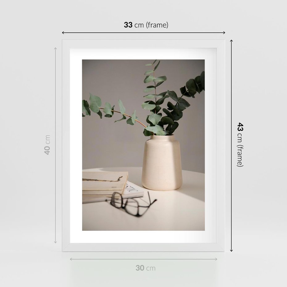 Plakat w ramie 30x40 - Eukaliptusowe liście w okularach - liście, eukaliptus - rama biała