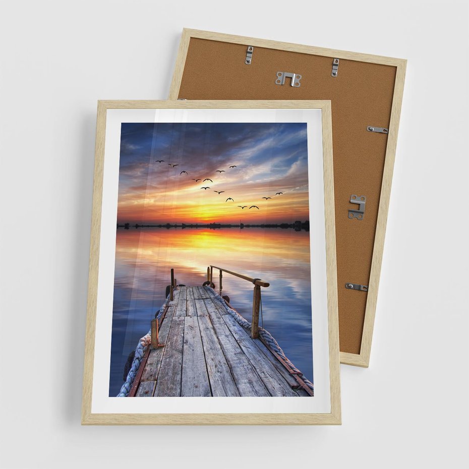 Plakat w ramie 50x70 - Zachód słońca na pomostcie - pomost, zachód - rama drewno