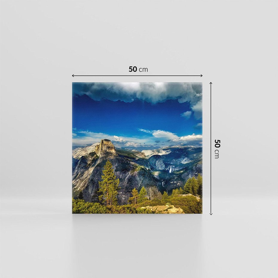 Obraz na płótnie 50x50 - Zaklęty las oaza spokoju - góry, las