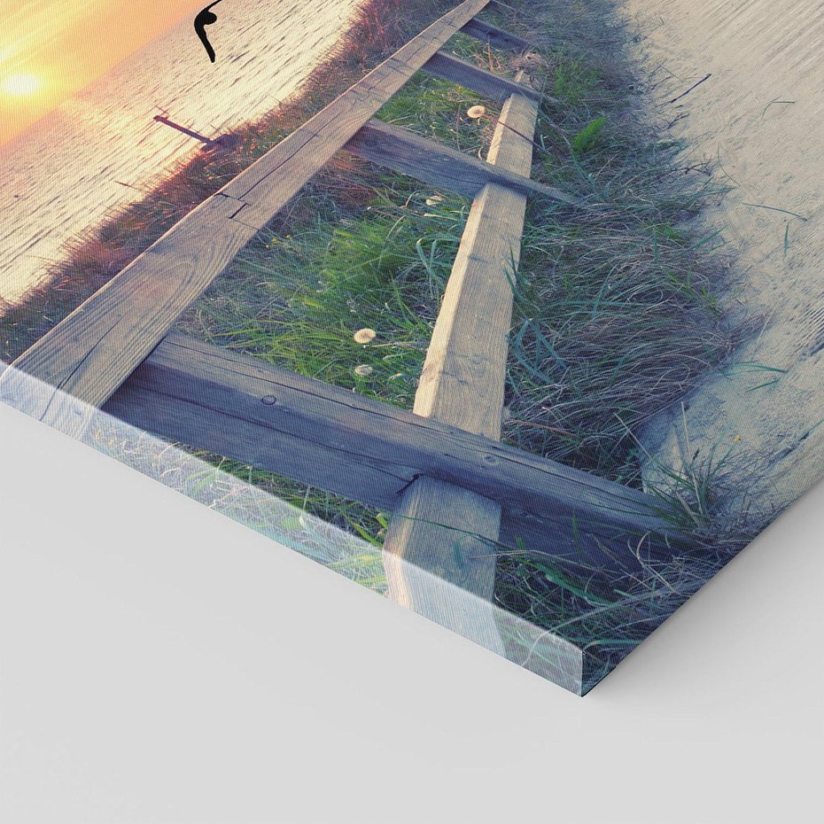 Obraz na płótnie 70x50 - Sielanka nad brzegiem - plaża, pomost