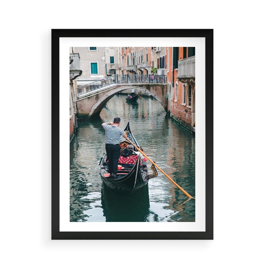 Plakat w ramie 50x70 - Kanały Wenecji - gondola, Wenecja - rama czarna