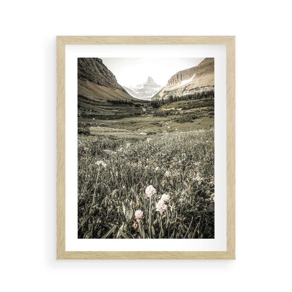Plakat w ramie 40x50 - Nostalgiczne Góry - górski krajobraz, łaka w górach - rama drewno