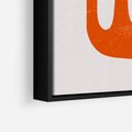 Obraz w ramie 70x100 - Eksploracja Nowego Światła - abstrakcyjna pomarańczowa forma, minimalizm - rama czarna