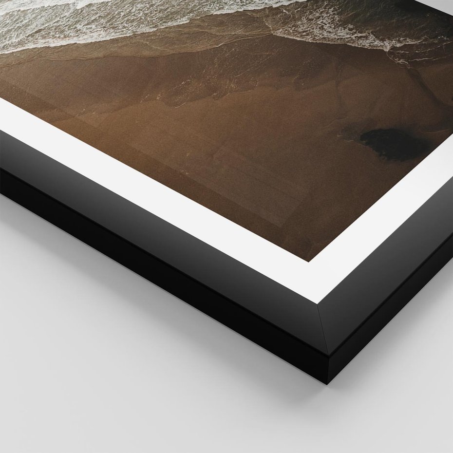 Plakat w ramie 50x70 - Spokój nad plażą - plaża, morze - rama czarna