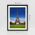 Plakat w ramie 40x50 - Eiffla: symbole Paryża - Eiffla, Paryż - rama czarna