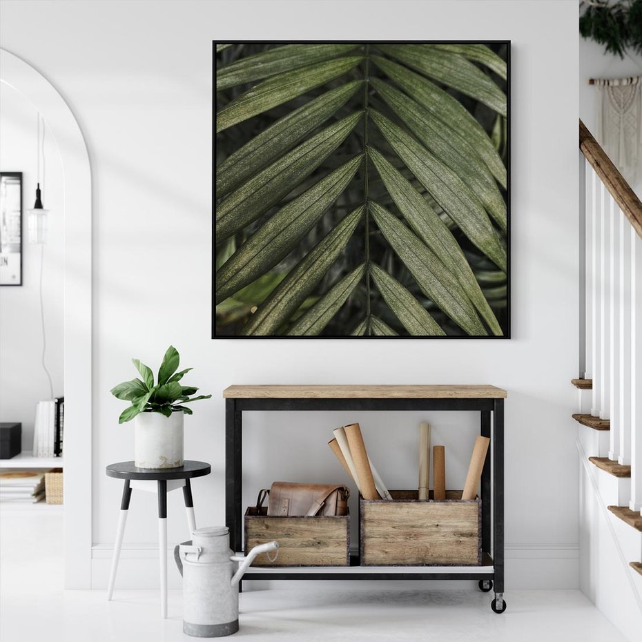 Obraz w ramie 50x50 - W Liściach Ukryte - zdjęcie, fotografia - rama czarna