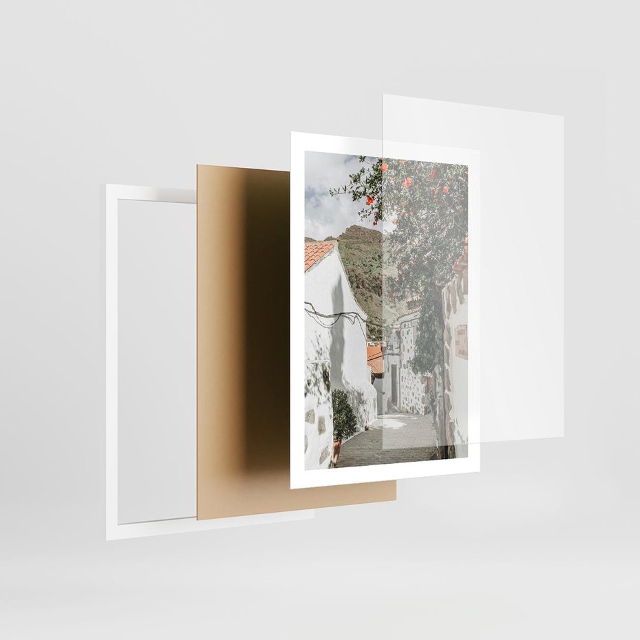 Plakat w ramie 50x70 - Południe Europy - śródziemnomorski krajobraz, uliczka we włoszech - rama biała