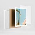 Plakat w ramie 40x50 - Letnie Marzenia - palmy, na tle nieba - rama biała