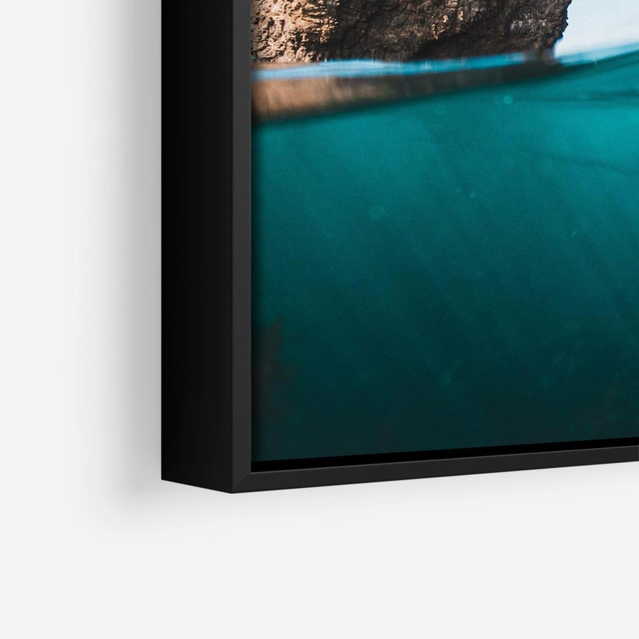 Obraz w ramie 50x50 - Tajemnicza Podwodna Kraina - fotografia, podwodna jaskinia - rama czarna