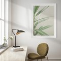 Plakat w ramie 40x50 - Minimalistyczna Tropikalna Harmonia - tropikalna roślina, zielone liście - rama biała