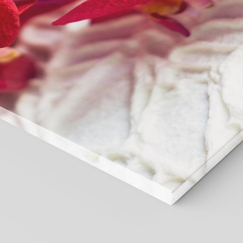 Obraz na płótnie 80x120 - Delikatność Kwiatowej Elegancji - orchidea, kwiat