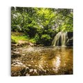 Obraz na płótnie 70x70 - Magia wodospadu w lesie - wodospad, las