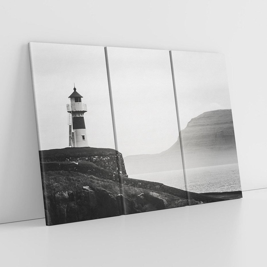 Obraz na płótnie 120x80 - Wiszące na horyzoncie wspomnienia - latarnia morska, klif