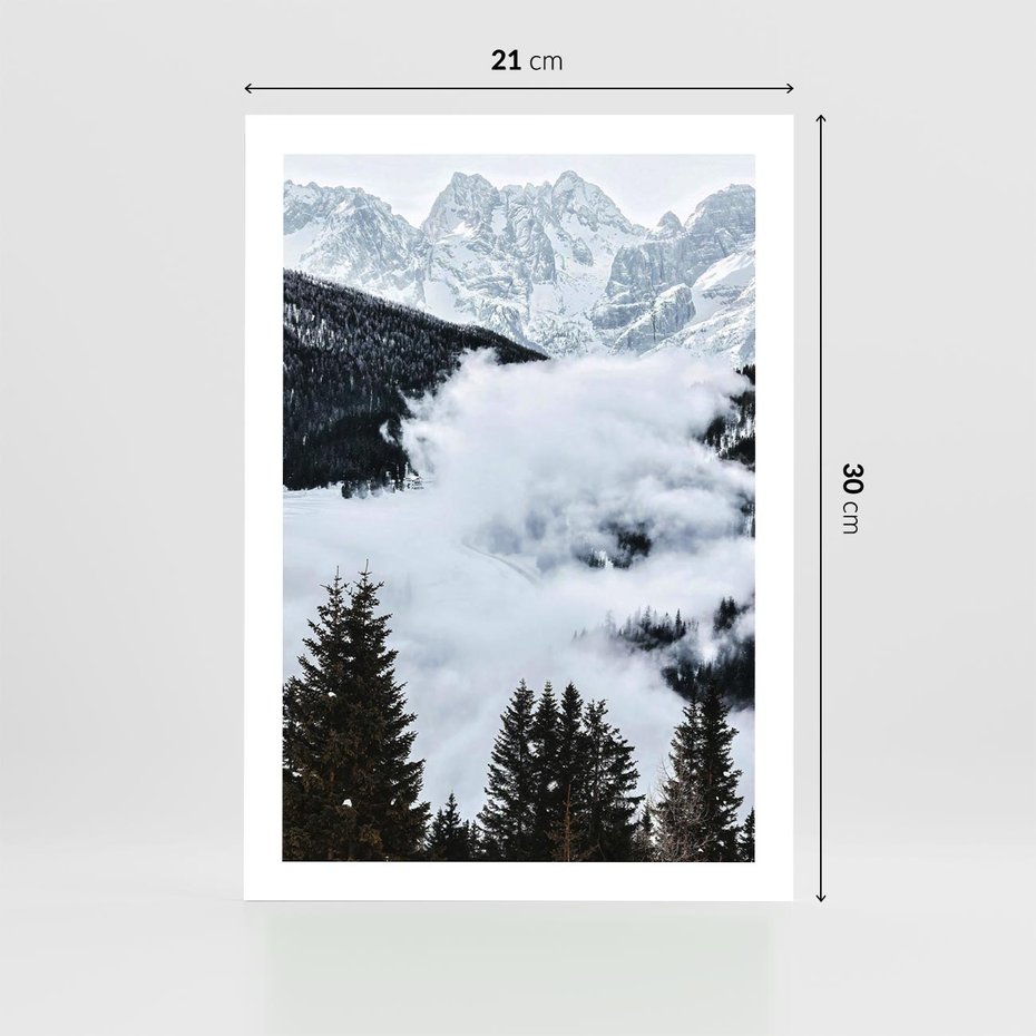 Plakat bez ramy 21x30 - Zimowa Magia Gór: Śnieżne Szczyty - grajobraz górski, zima