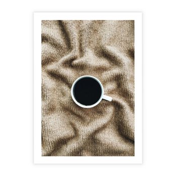 Plakat bez ramy 21x30 - Filiżanka Kawy na Brązowym Kocu - kawa, czarna kawa